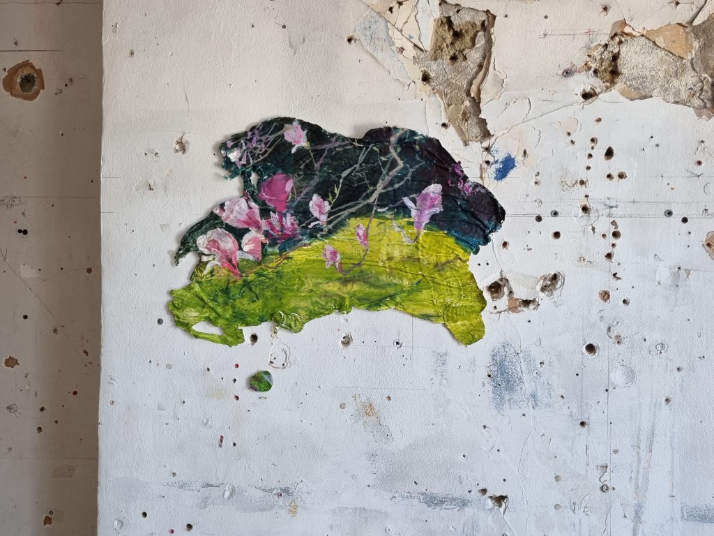 Susanna Round, 'Fragmentary paintings', 2022